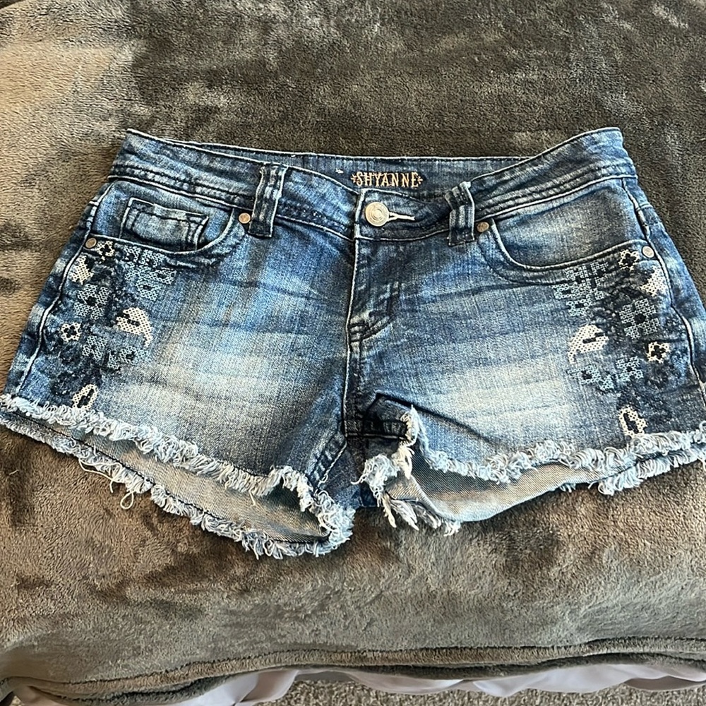 Jean Short Size 27